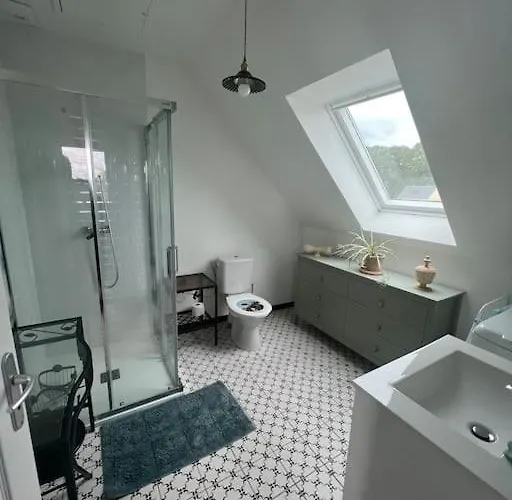 Chez Catherine Branville